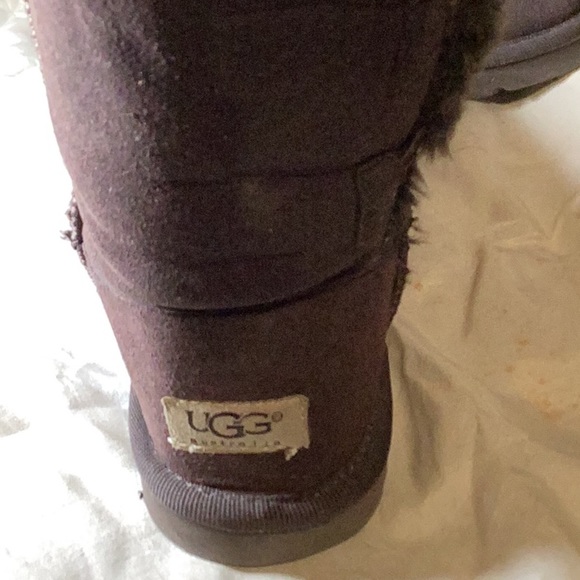 UGG Chestnut Button Boots - Picture 4 of 8